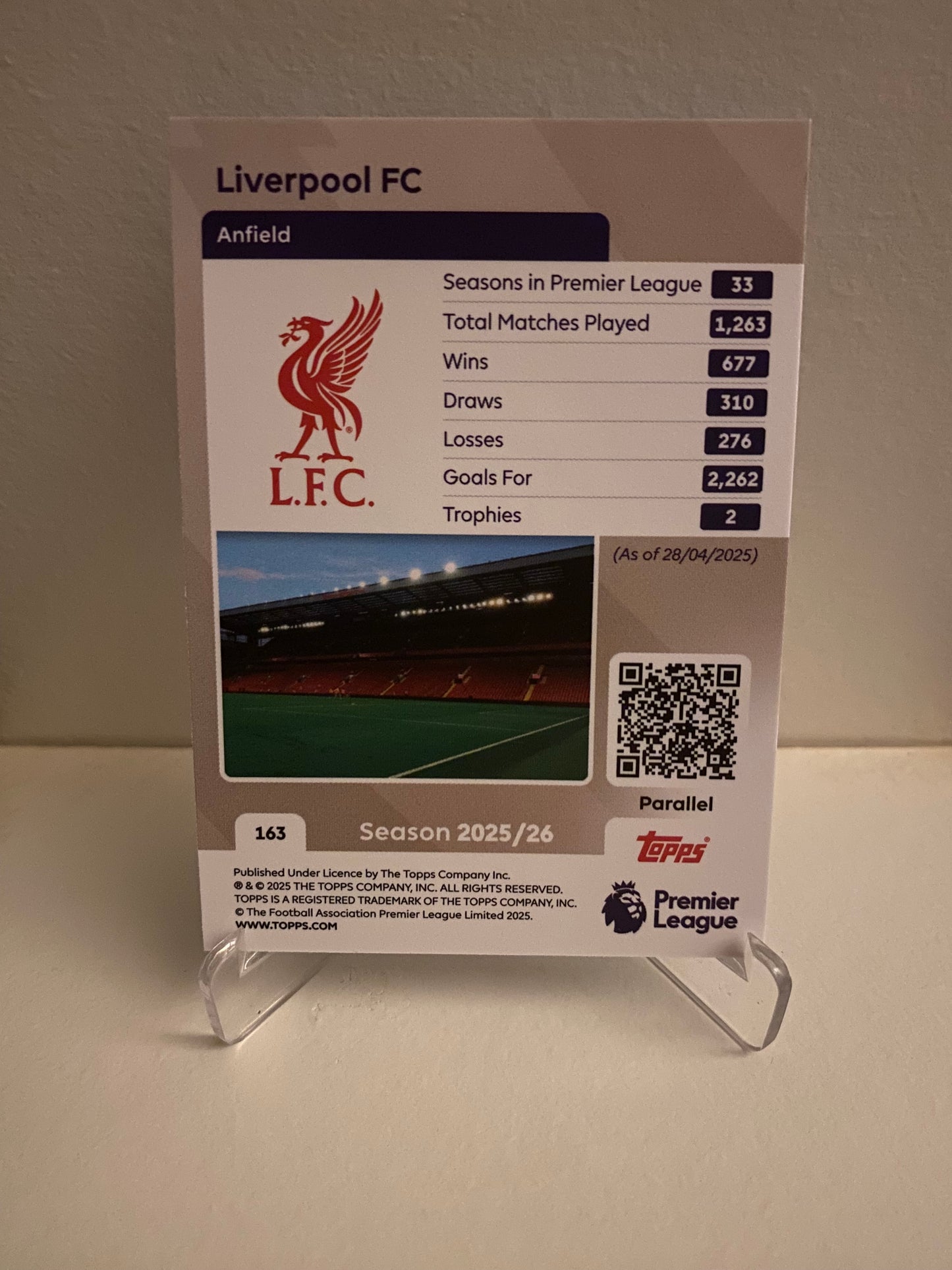 Topps Premier League 2025/2026 - Blue Parallel Team Badge Liverpool FC