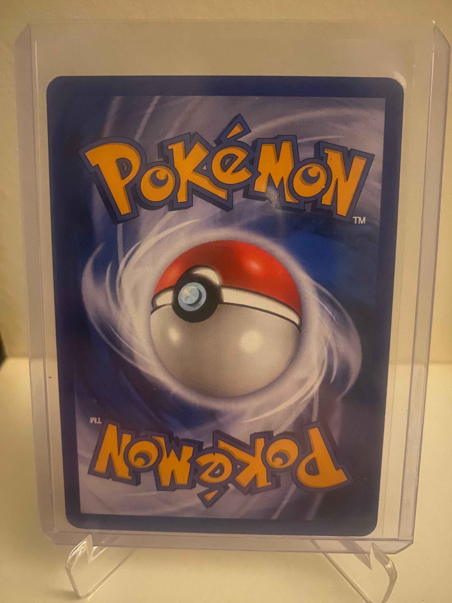 Pokemon kort Skyridge - Underground Lake (141/144) - Pokedexet