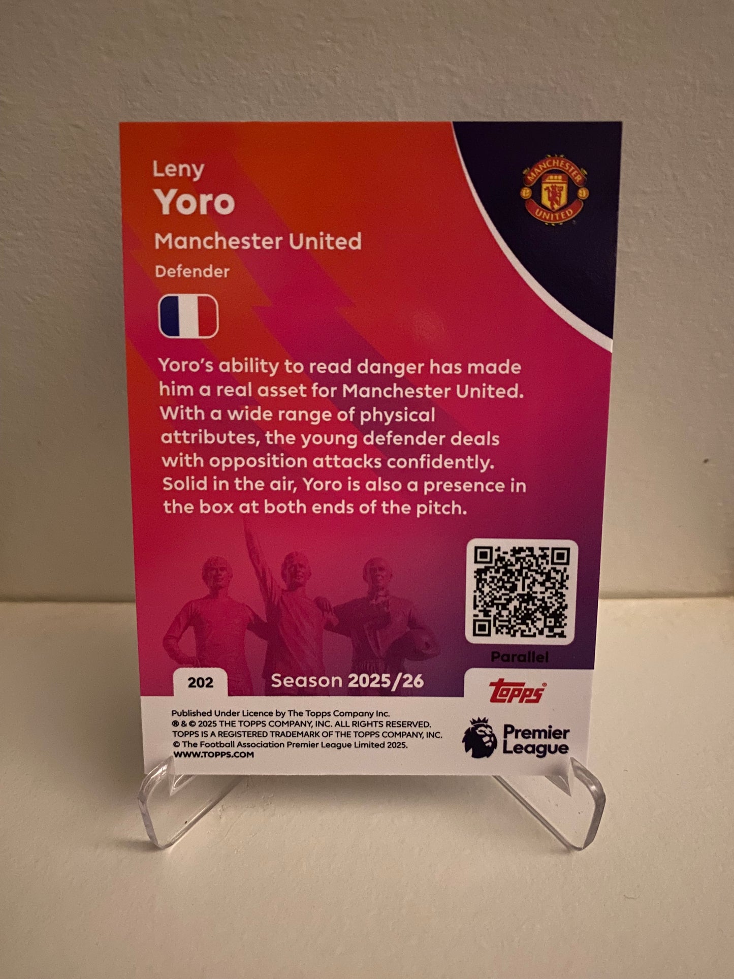 Fodbold kort Topps Premier League 2025/2026 - Blue Parallel Leny Yoro - Pokedexet