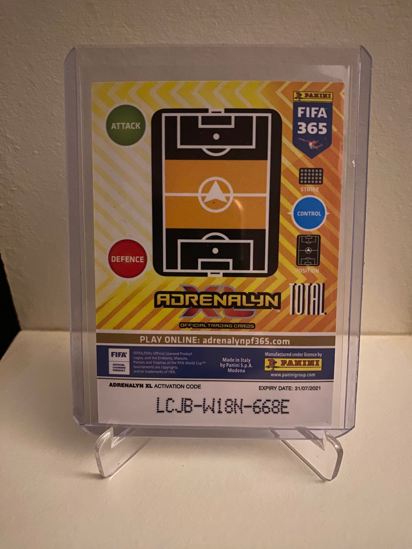 Panini Adrenalyn XL FIFA 365 2021 - Real Madrid Casemiro Holofoil - Pokedexet
