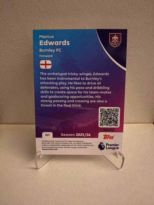 Fodbold kort Topps Premier League 2025/2026 - Yellow Parallel Marcus Edwards - Pokedexet