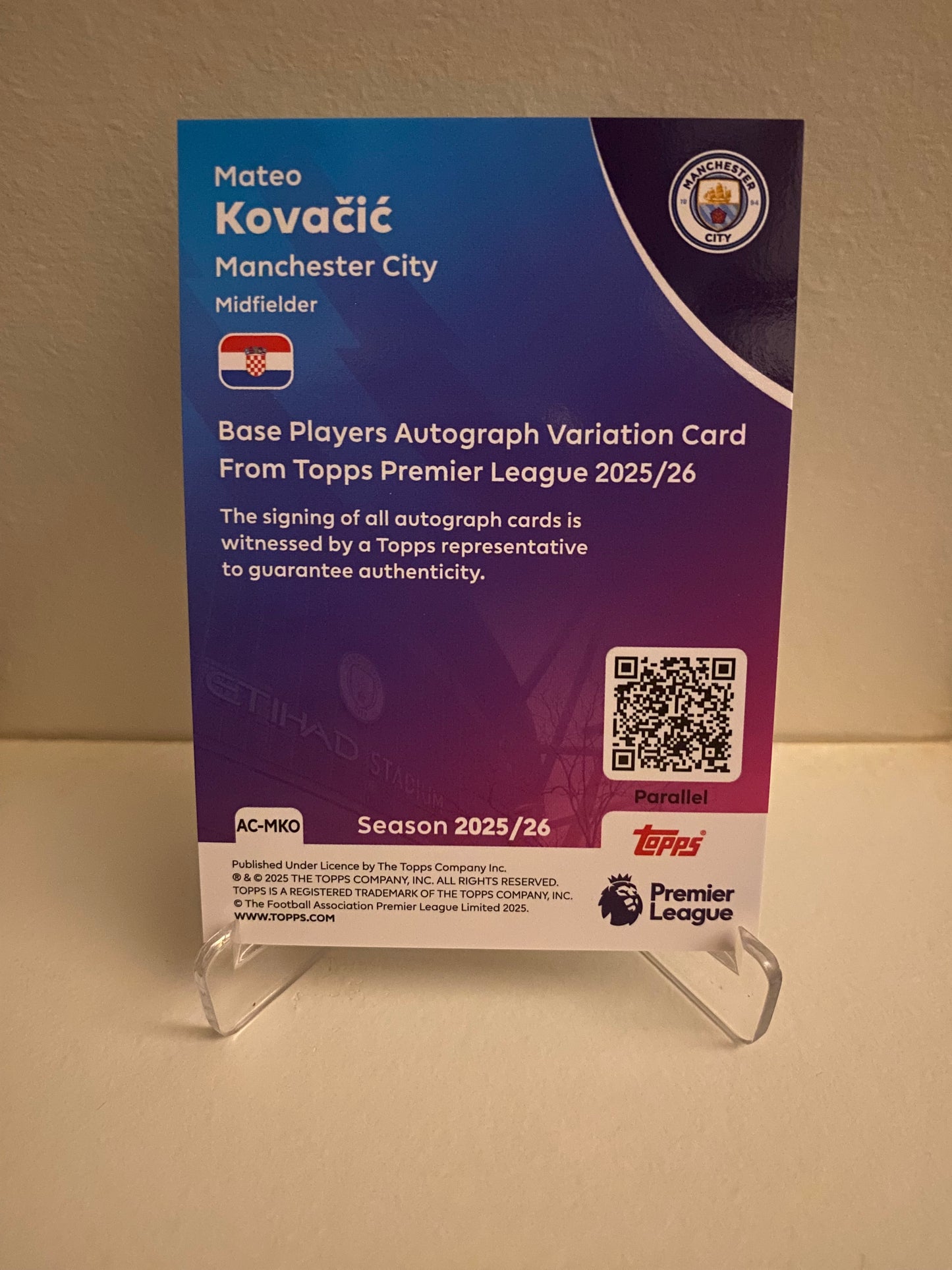 Fodbold kort Topps Premier League 2025/2026 - Green Parallel Autograph Mateo Kovacic 15/99 - Pokedexet