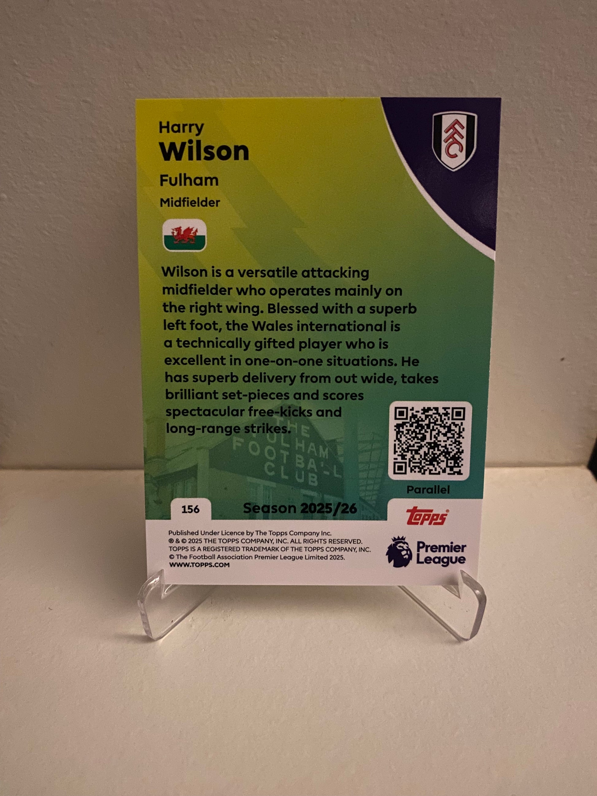 Fodbold kort Topps Premier League 2025/2026 - Yellow Parallel Harry Wilson - Pokedexet