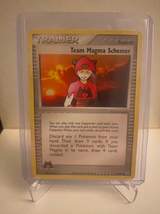 Team Magma Schemer (70/95)