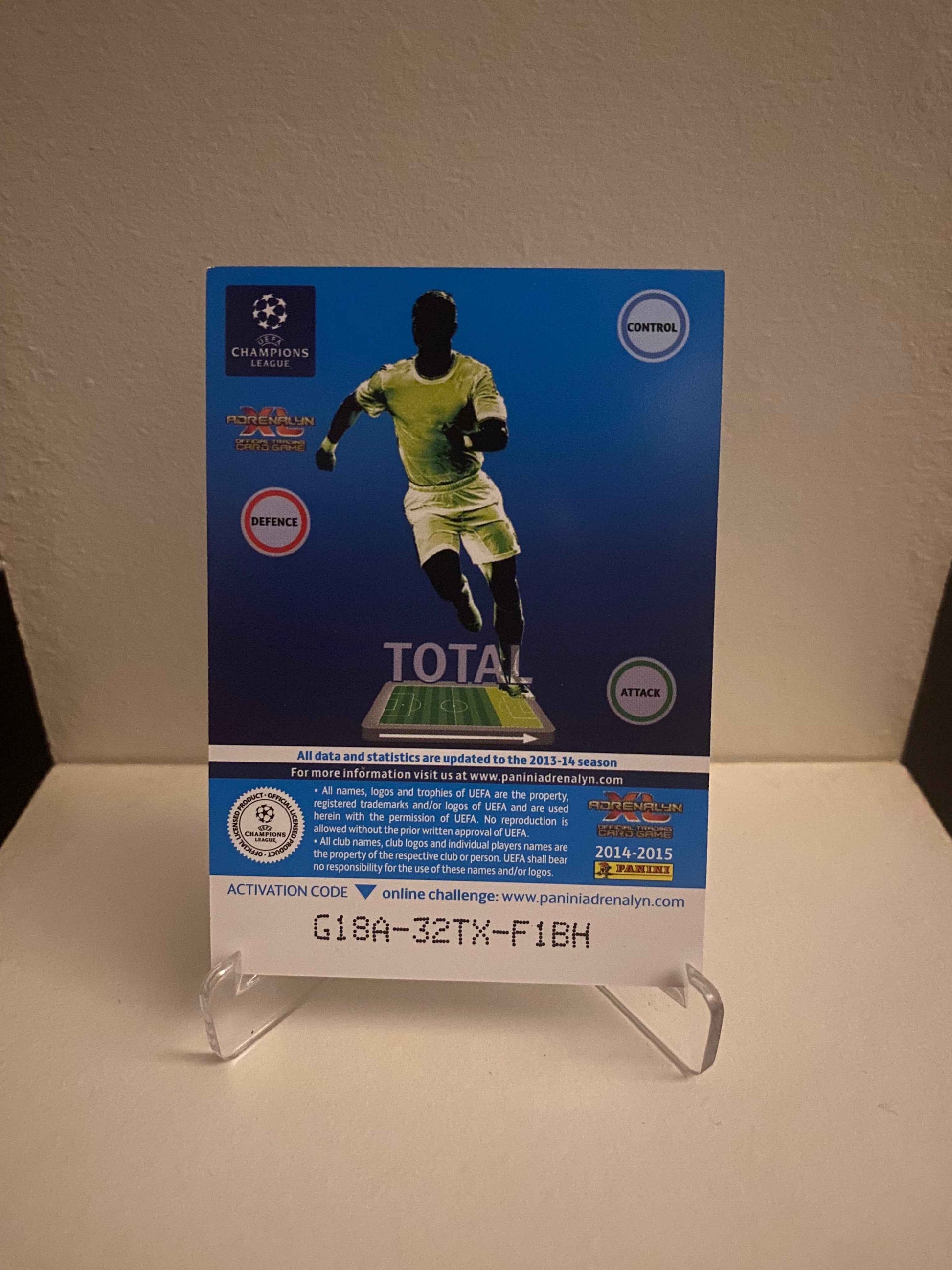 Fodbold kort Panini Adrenalyn XL UEFA Champions League 2014/2015 - Real Madrid Karim Benzema - Pokedexet