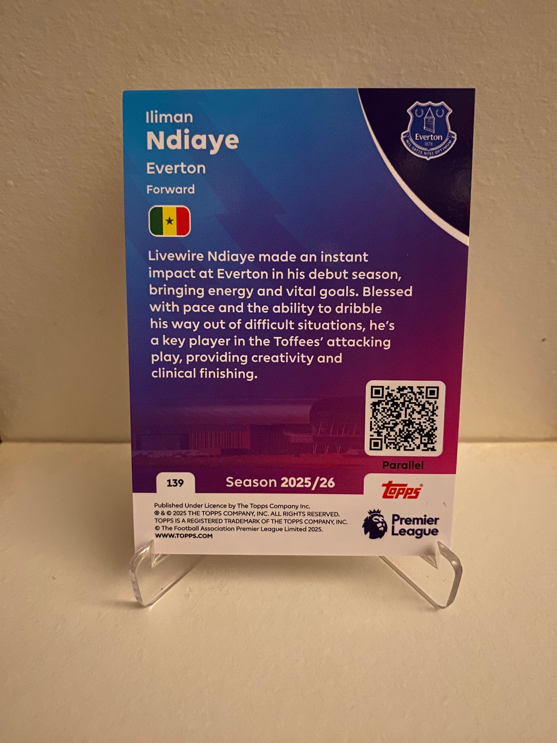 Fodbold kort Topps Premier League 2025/2026 - Yellow Parallel Iliman Ndiaye - Pokedexet