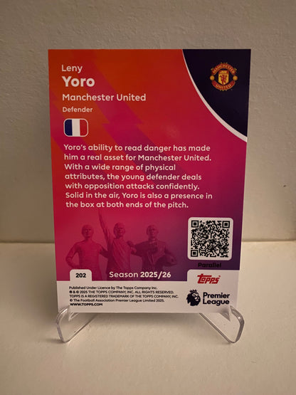Fodbold kort Topps Premier League 2025/2026 - Blue Parallel Leny Yoro - Pokedexet