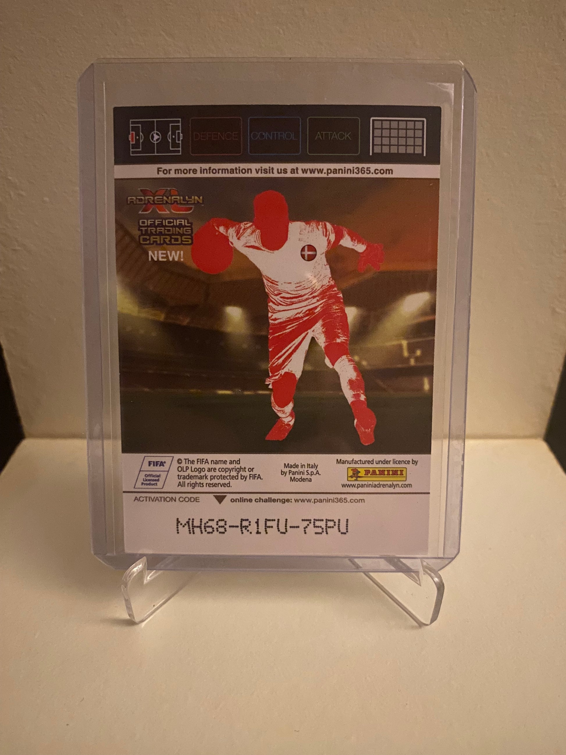 Fodbold kort Panini Adrenalyn XL FIFA 365 - Danmark Peter Schmeichel Holofoil - Pokedexet