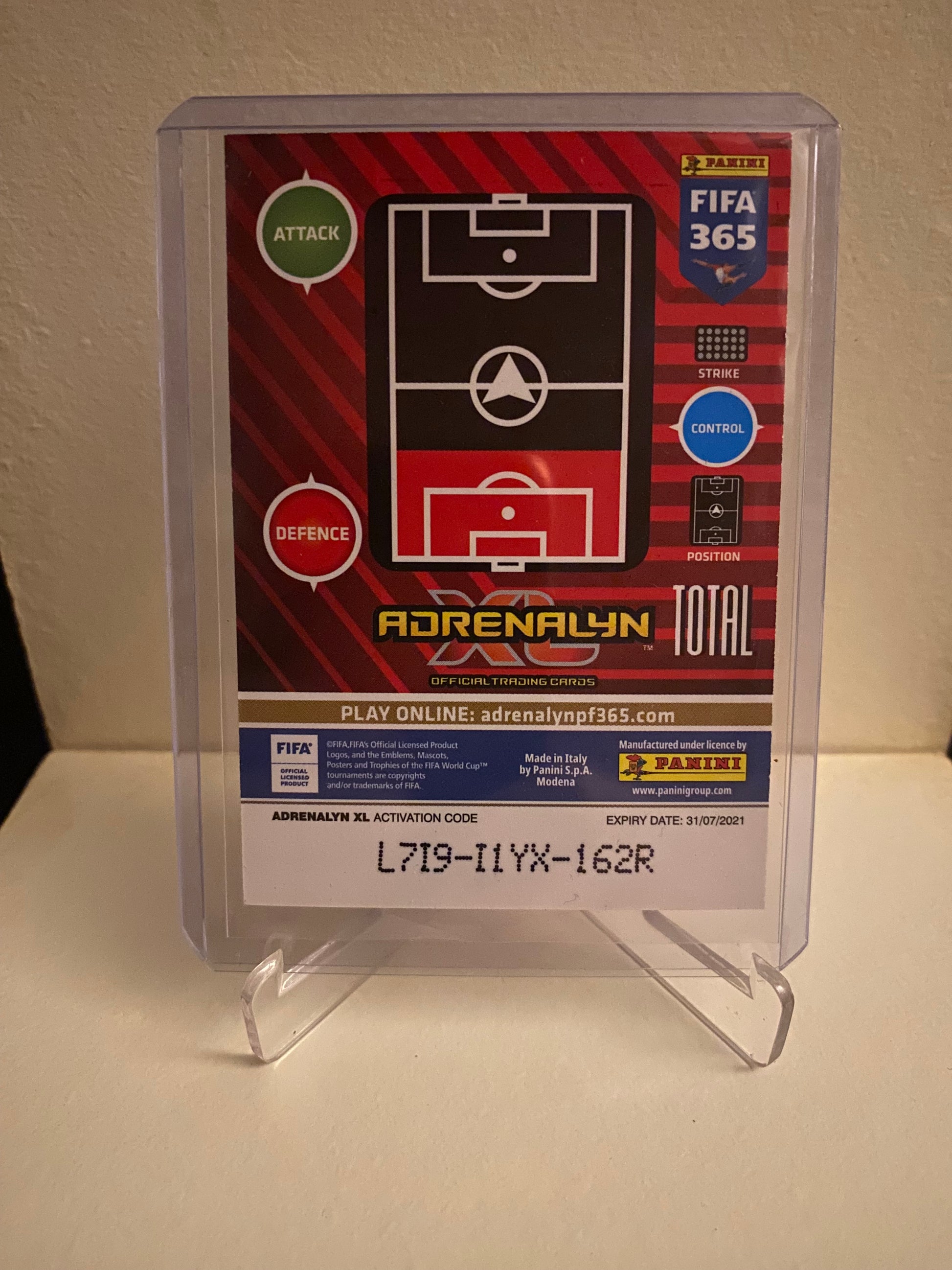 Panini Adrenalyn XL FIFA 365 2021 - Manchester City Nathan Ake Holofoil - Pokedexet