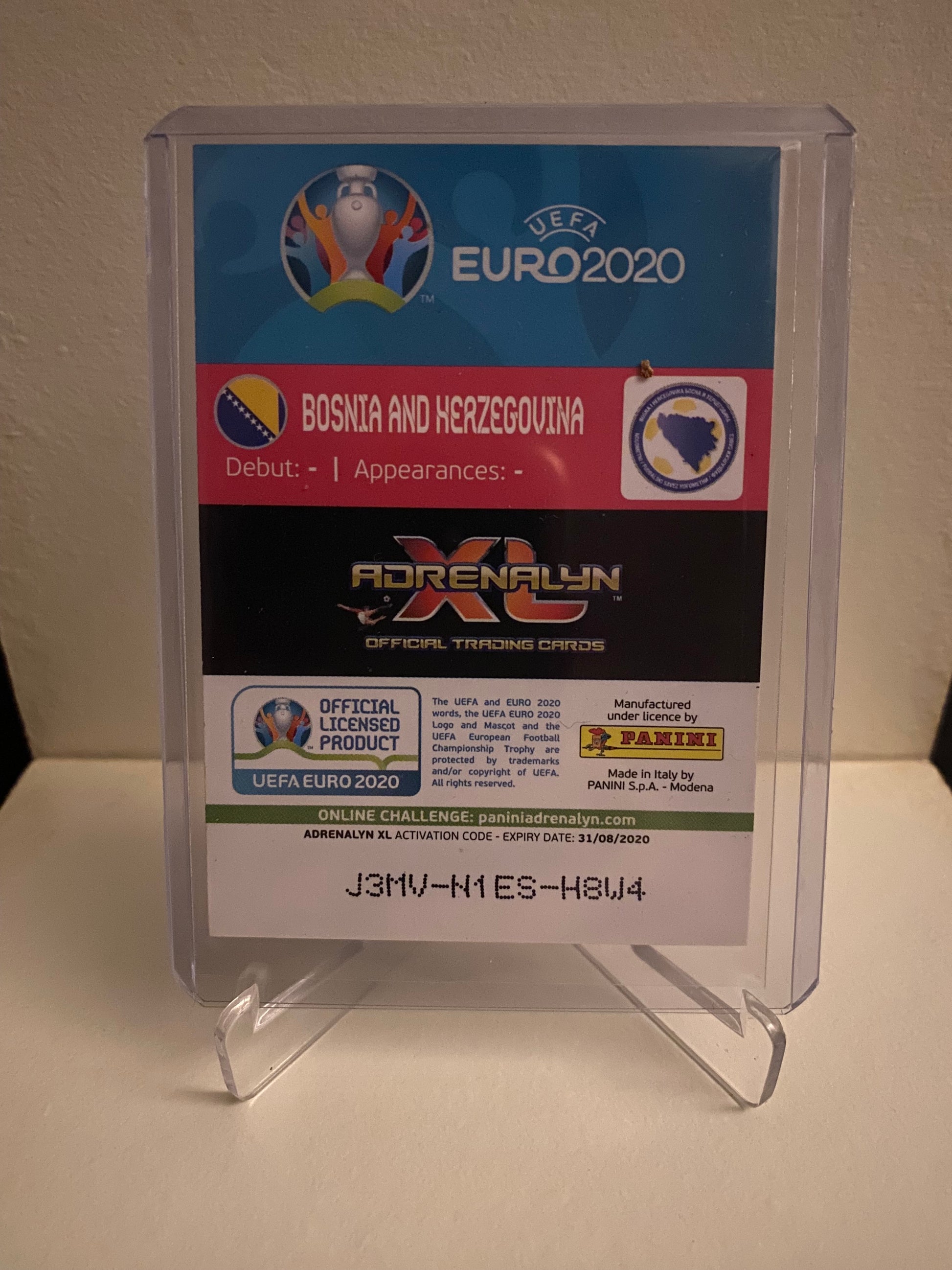 Fodbold kort Panini Adrenalyn XL UEFA EURO 2020 - Bosnien Slutspilshold Holofoil - Pokedexet