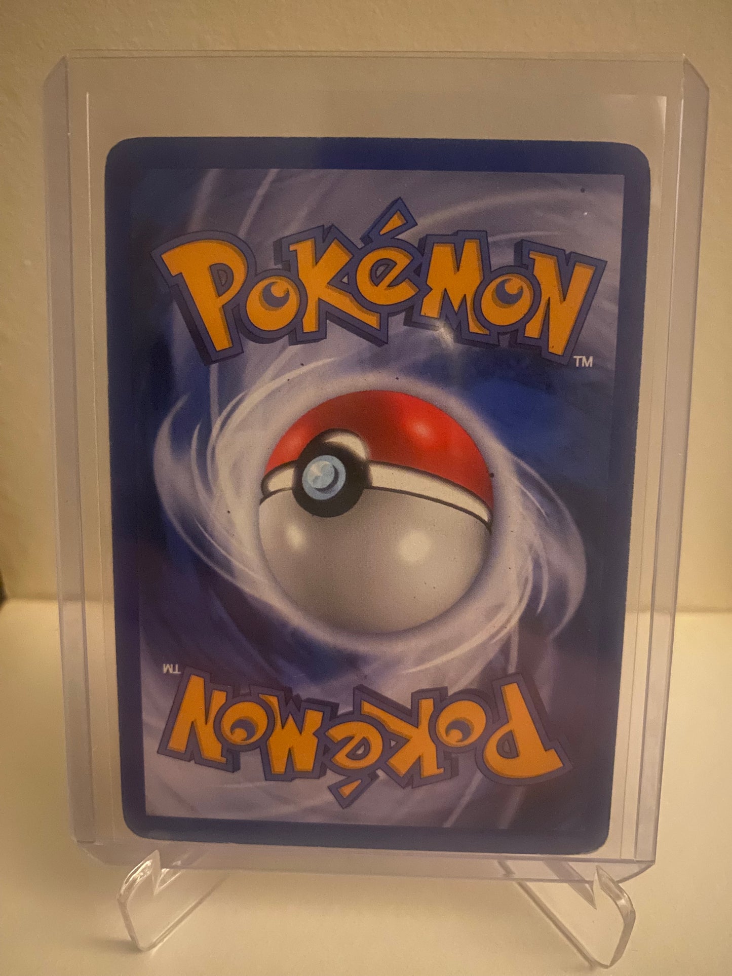 Rocket´s Poke Ball (89/109)