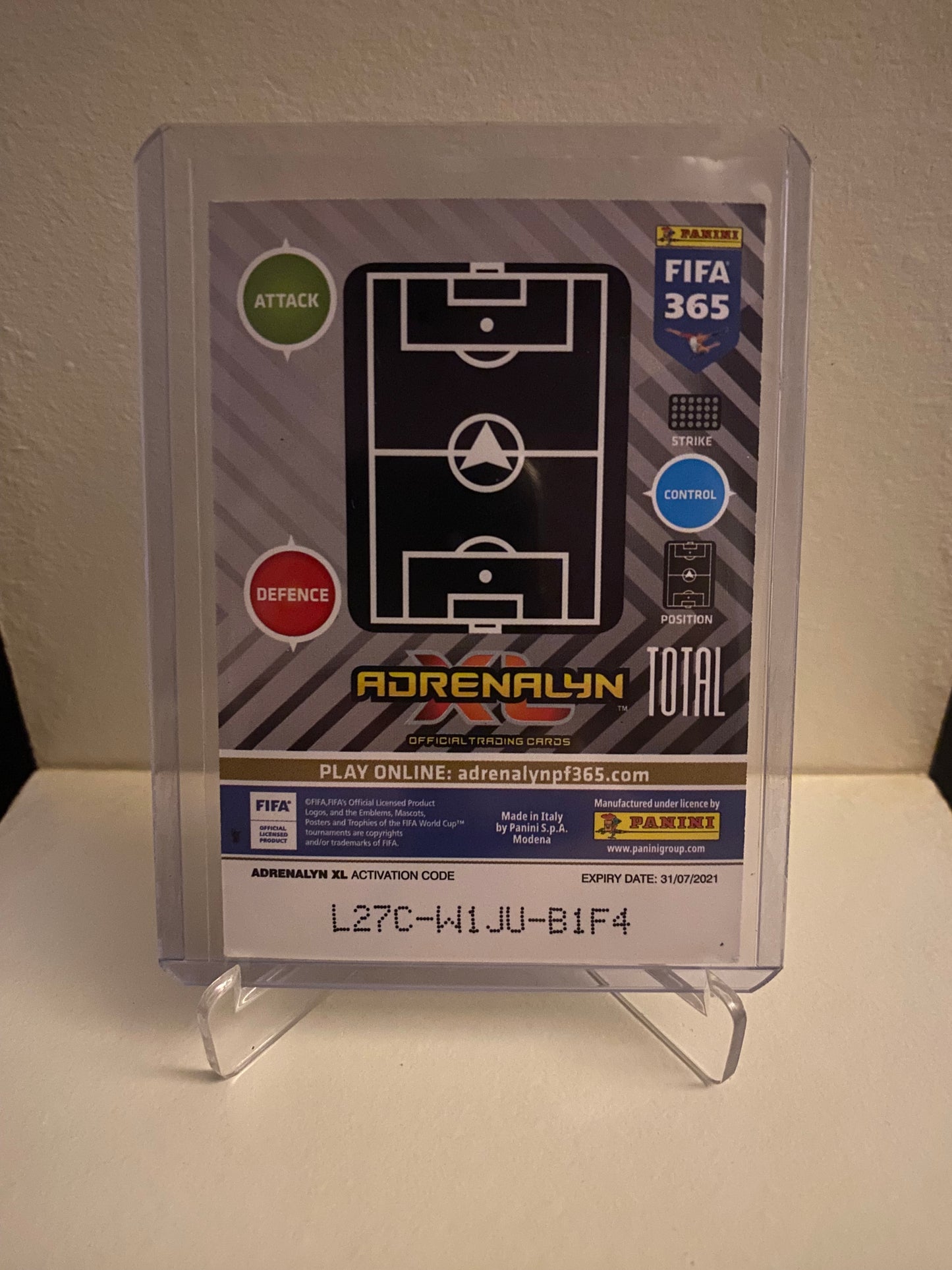 Fodbold kort Panini Adrenalyn XL FIFA 365 2021 - Lazio Emblem Holofoil - Pokedexet