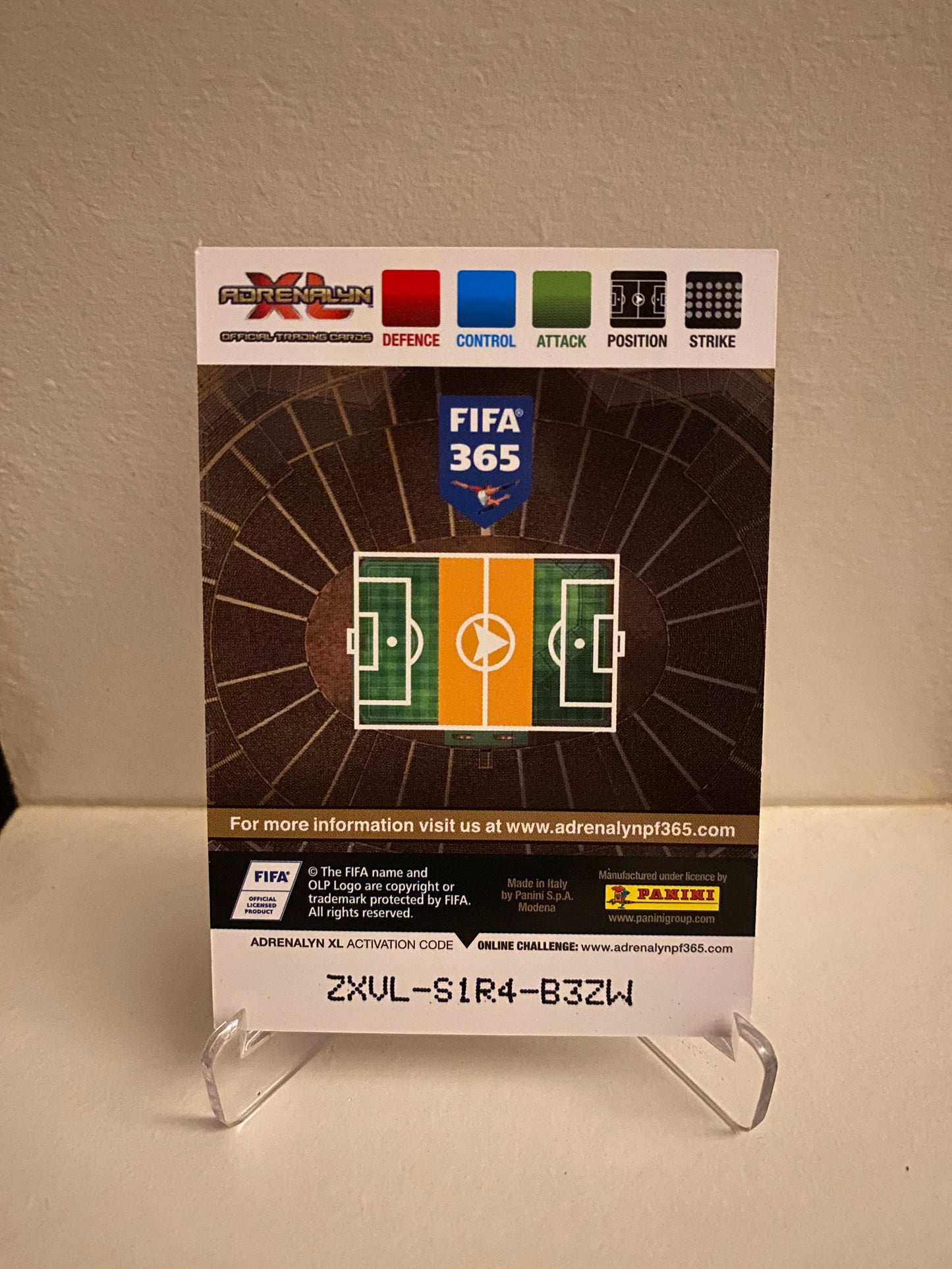 Fodbold kort Panini Adrenalyn XL FIFA 365 2017 - Portugal Joao Mario - Pokedexet