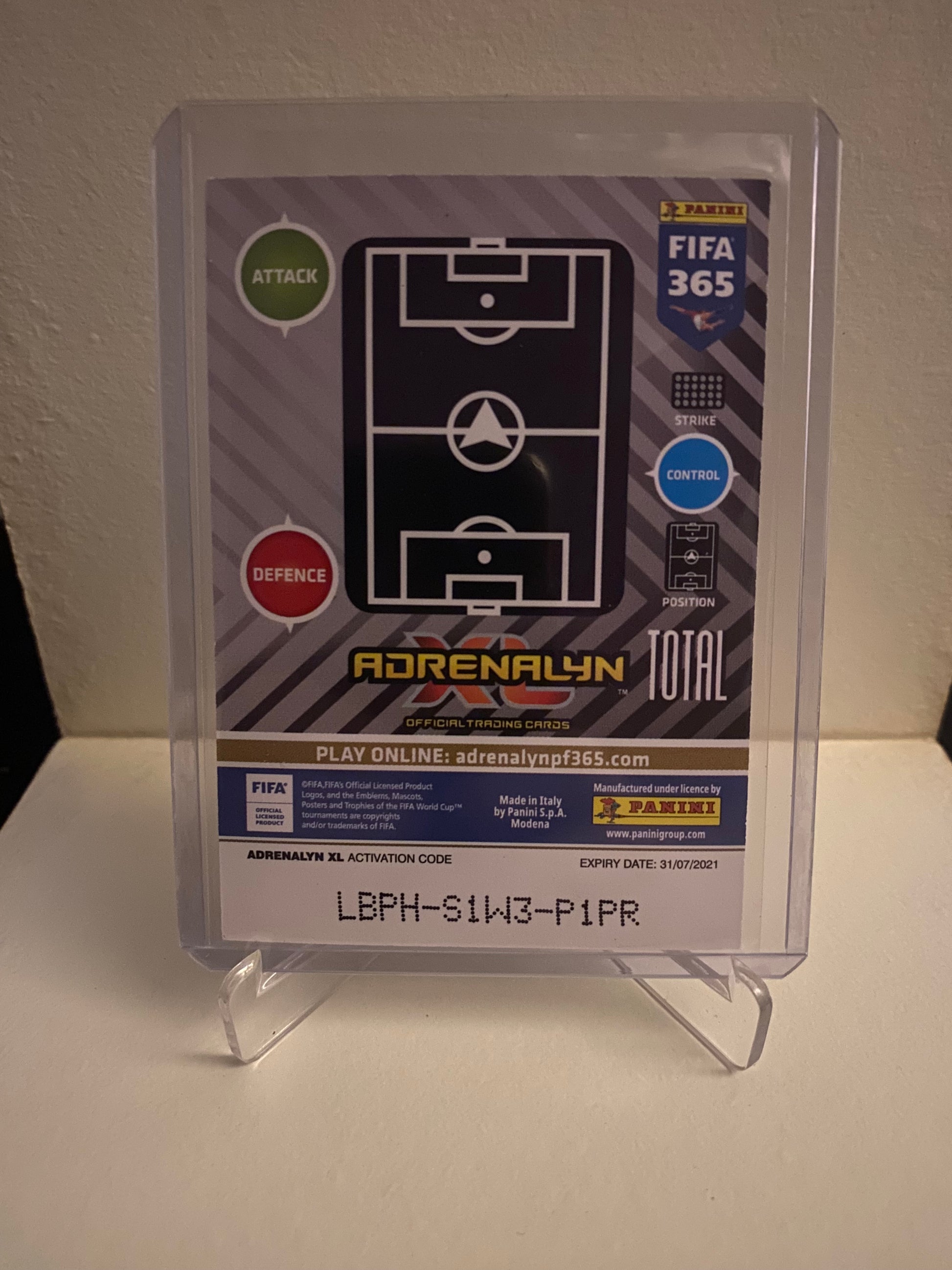 Fodbold kort Panini Adrenalyn XL FIFA 365 2021 - Schalke 04 Emblem Holofoil - Pokedexet