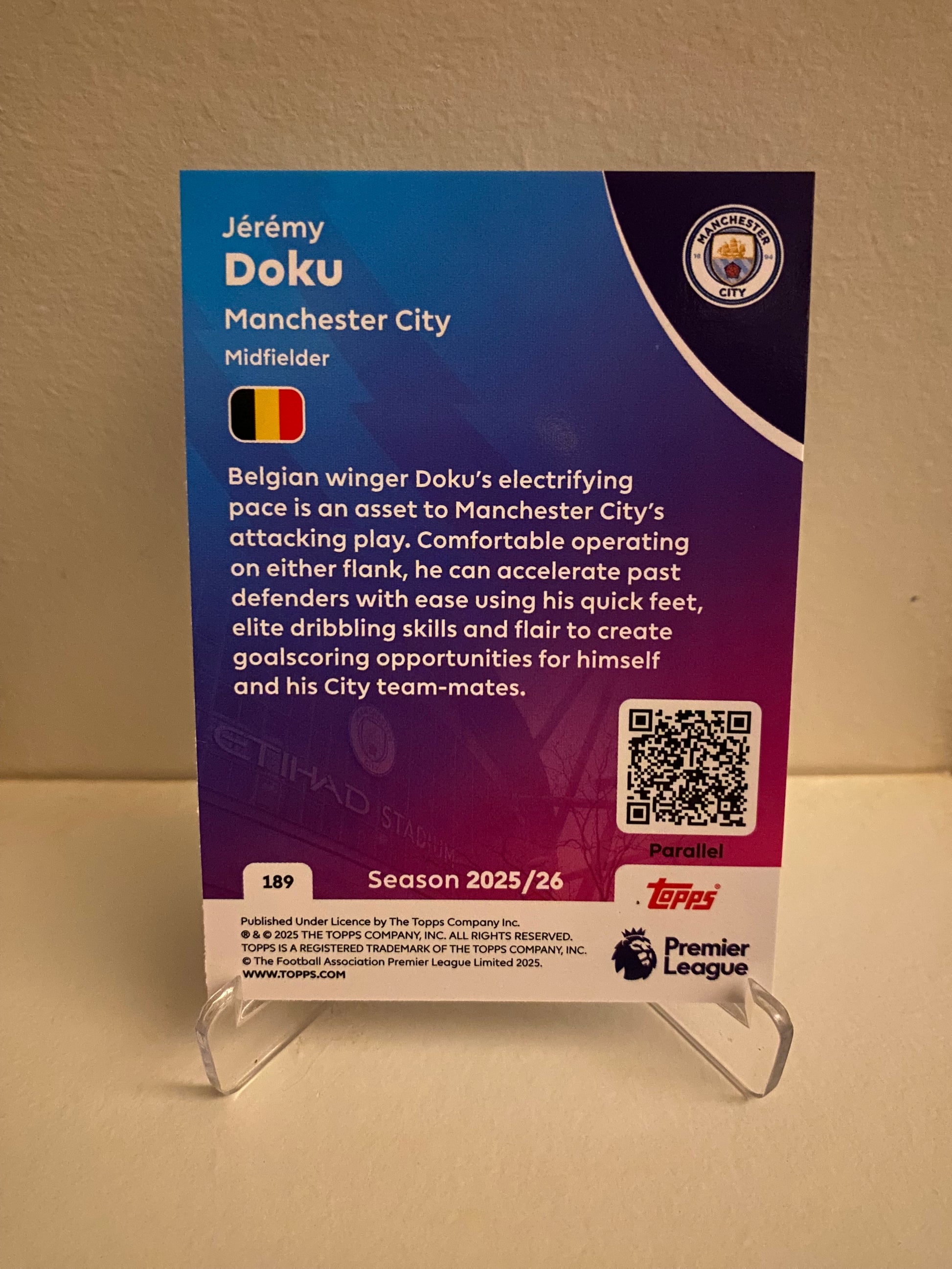 Fodbold kort Topps Premier League 2025/2026 - Blue Parallel Jeremy Doku - Pokedexet