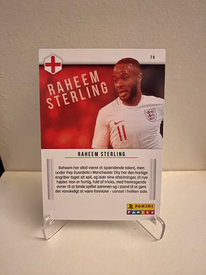 Fodbold kort Panini Family EURO 2020 - England Raheem Sterling - Pokedexet