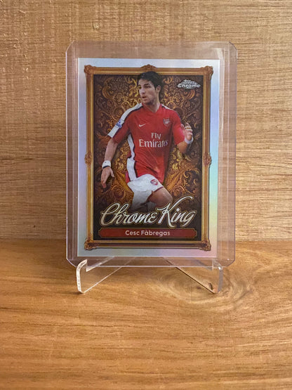 Fodbold kort Topps Premier League 2025/2026 - Arsenal Chrome King Cesc Fabregas - Pokedexet