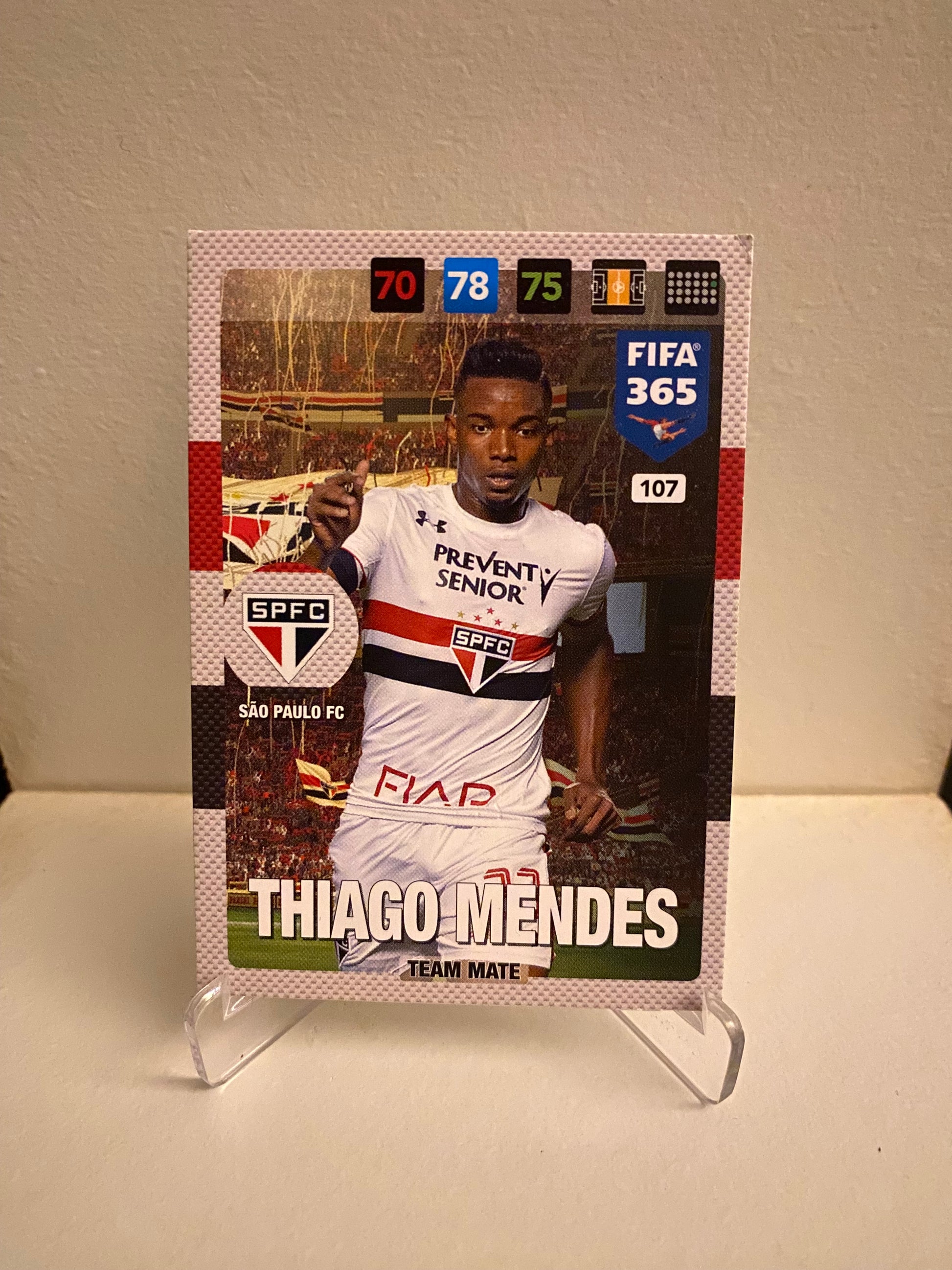 Fodbold kort Panini Adrenalyn XL FIFA 365 2017 - Sao Paulo Thiago Mendes - Pokedexet
