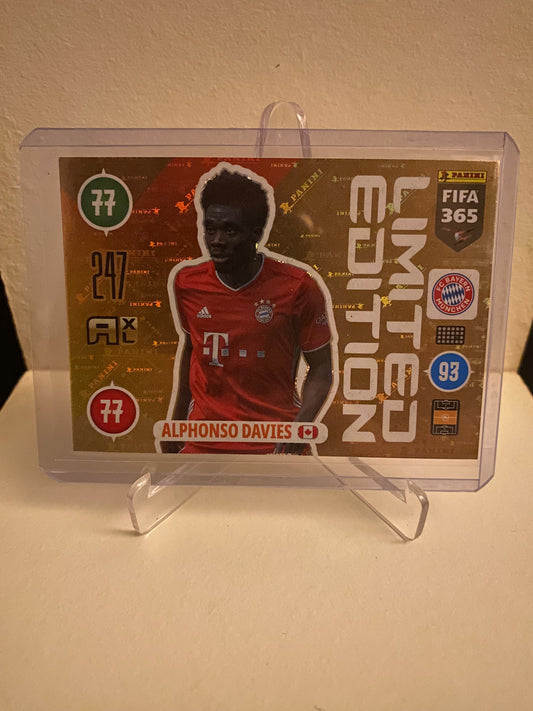 Panini Adrenalyn XL FIFA 365 2021 - Bayern München Alphonso Davies Holofoil - Pokedexet