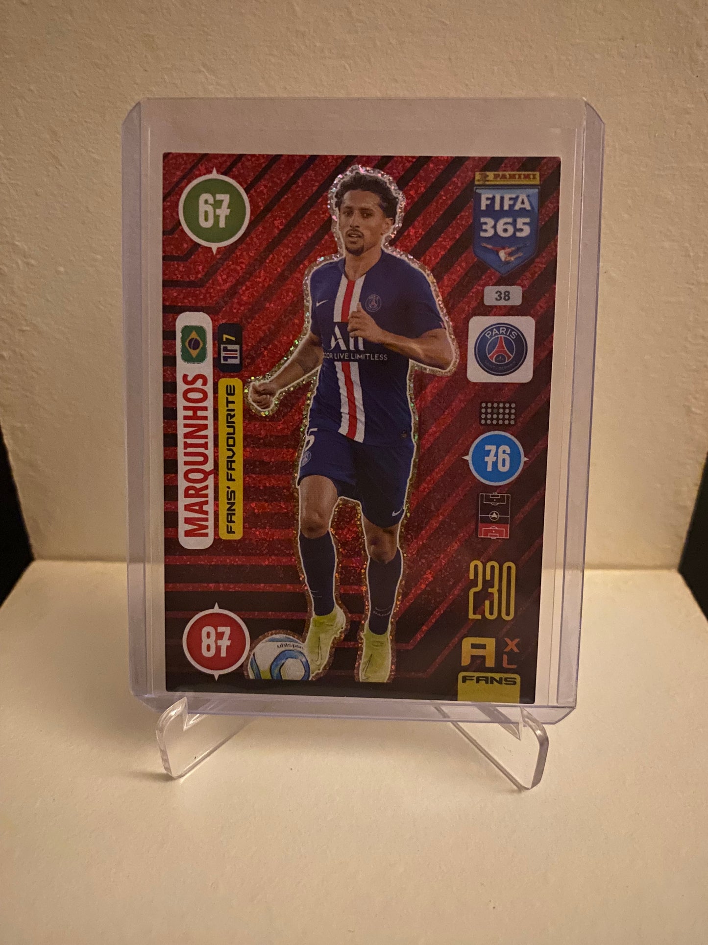 Fodbold kort Panini Adrenalyn XL FIFA 365 2021 - Paris Saint Germain Marquinhos Holofoil - Pokedexet