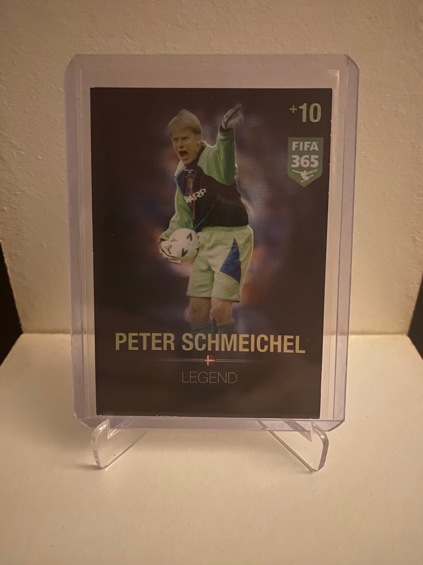 Fodbold kort Panini Adrenalyn XL FIFA 365 - Danmark Peter Schmeichel Holofoil - Pokedexet