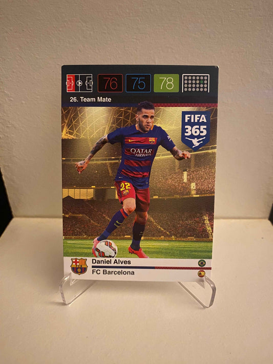 Fodbold kort Panini Adrenalyn XL FIFA 365 Nordic Edition 2015 - Barcelona Daniel Alves - Pokedexet