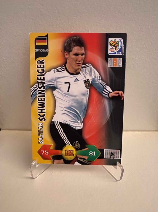 Fodbold kort Panini Adrenalyn XL FIFA World Cup 2010 - Tyskland Bastian Schweinsteiger - Pokedexet