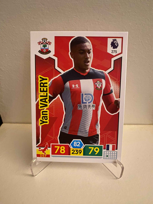 Fodbold kort Panini Adrenalyn XL Premier League 2019/2020 - Southampton Yan Valery - Pokedexet