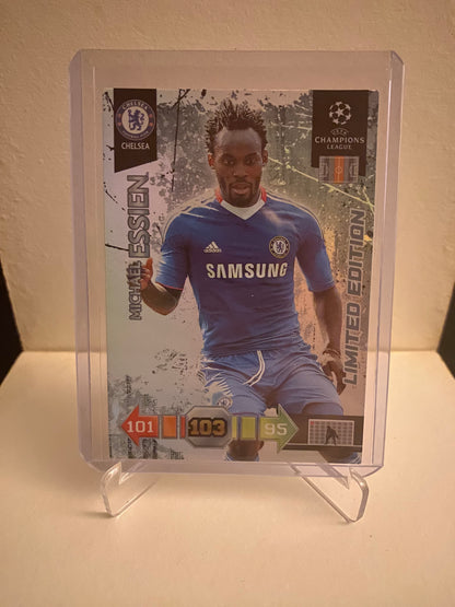 Fodbold kort Panini Adrenalyn XL UEFA Champions League 2010/2011 - Chelsea Michael Essien Holofoil - Pokedexet
