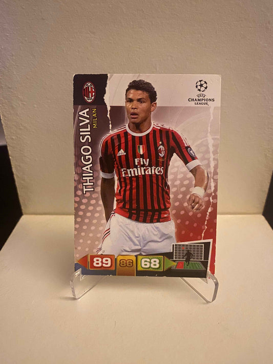 Fodbold kort Panini Adrenalyn XL UEFA Champions League 2011/2012 - AC Milan Thiago Silva - Pokedexet