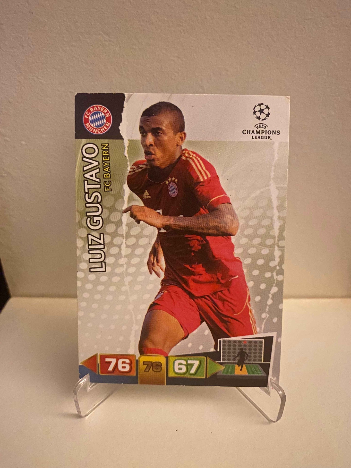 Fodbold kort Panini Adrenalyn XL UEFA Champions League 2011/2012 - Bayern München Luiz Gustavo - Pokedexet