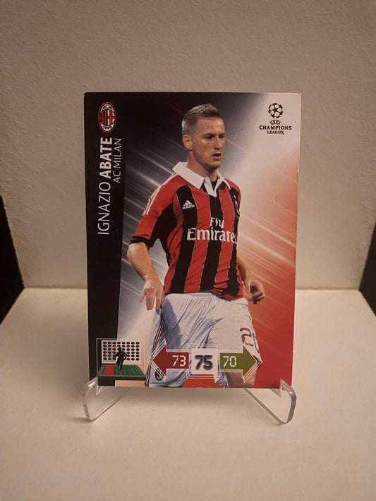 Fodbold kort Panini Adrenalyn XL UEFA Champions League 2012/2013 - AC Milan Ignazio Abate - Pokedexet