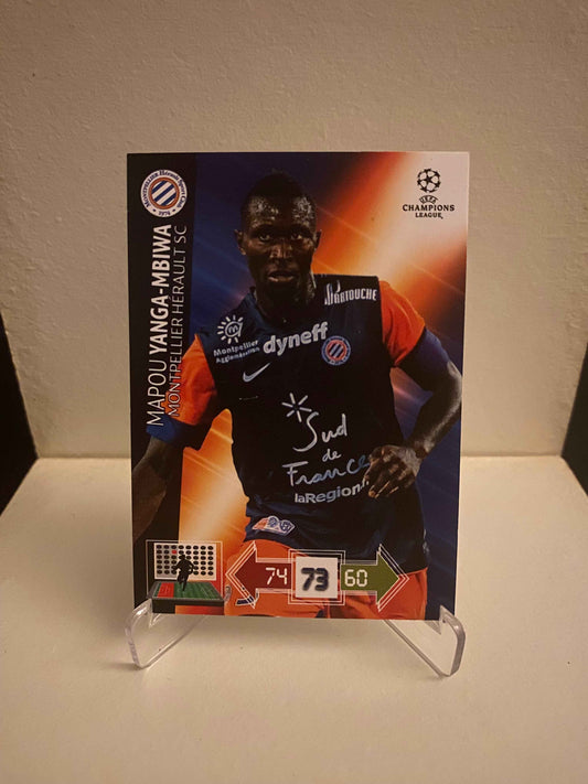 Fodbold kort Panini Adrenalyn XL UEFA Champions League 2012/2013 - Montpellier Mapou Yanga-Mbiwa - Pokedexet