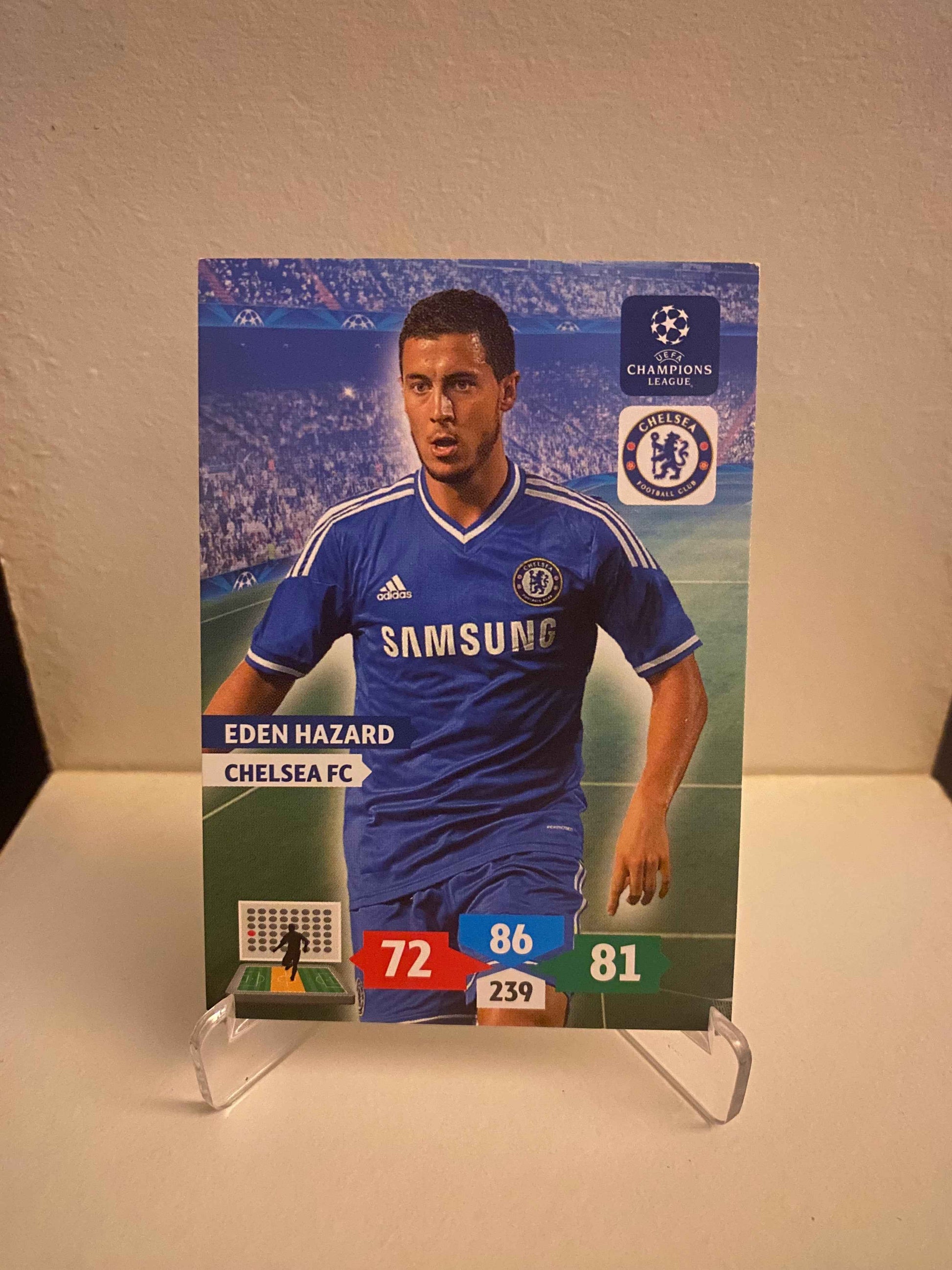 Fodbold kort Panini Adrenalyn XL UEFA Champions League 2013/2014 - Chelsea Eden Hazard - Pokedexet