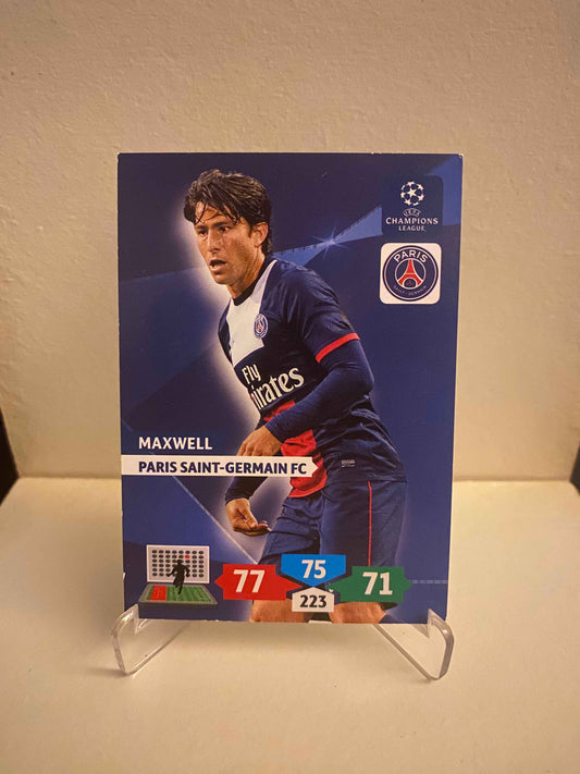 Fodbold kort Panini Adrenalyn XL UEFA Champions League 2013/2014 - Paris Saint Germain Maxwell - Pokedexet