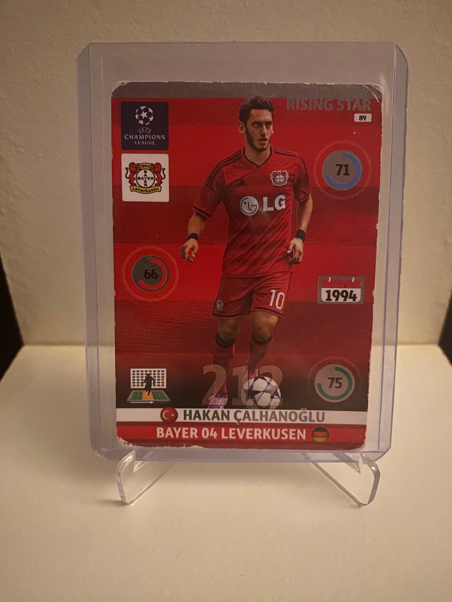 Fodbold kort Panini Adrenalyn XL UEFA Champions League 2014/2015 - Bayer Leverkusen Hakan Calhanoglu Holofoil - Pokedexet