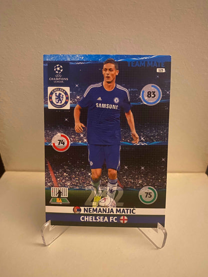 Fodbold kort Panini Adrenalyn XL UEFA Champions League 2014/2015 - Chelsea Nemanja Matic - Pokedexet