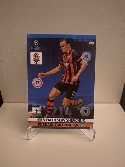 Fodbold kort Panini Adrenalyn XL UEFA Champions League 2014/2015 - Shaktar Donetsk Vyacheslav Shevchuk - Pokedexet