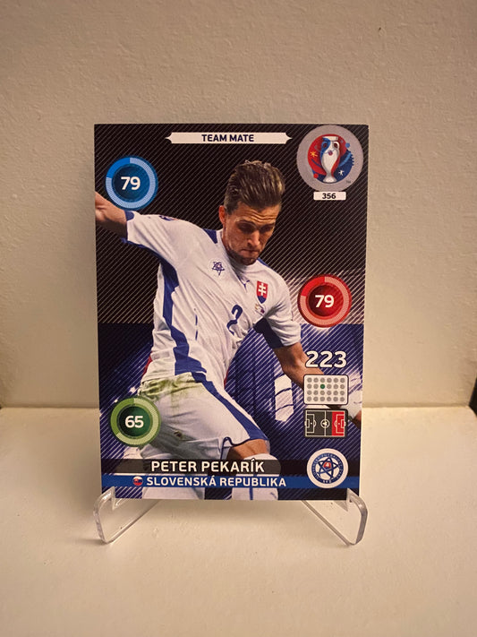 Fodbold kort Panini Adrenalyn XL UEFA EURO 2016 - Slovakiet Peter Pekarik - Pokedexet