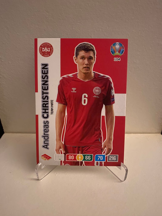 Fodbold kort Panini Adrenalyn XL UEFA EURO 2020 - Danmark Andreas Christensen - Pokedexet