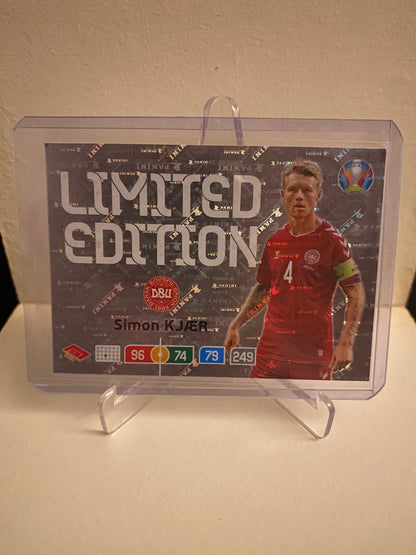 Panini Adrenalyn XL UEFA EURO 2020 Danmark Simon Kjær Holofoil