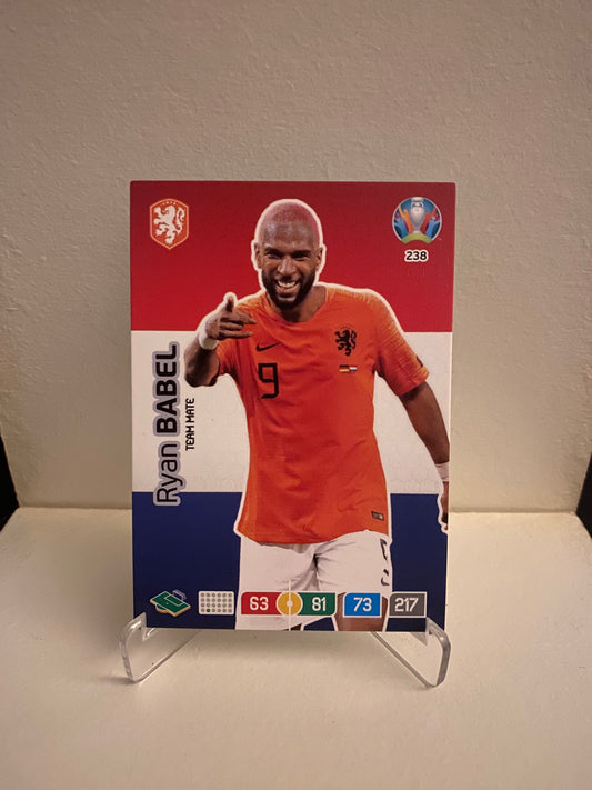 Fodbold kort Panini Adrenalyn XL UEFA EURO 2020 - Holland Ryan Babel - Pokedexet