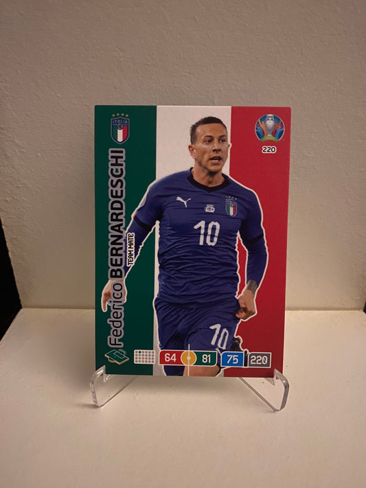 Fodbold kort Panini Adrenalyn XL UEFA EURO 2020 - Italien Federico Bernardeschi - Pokedexet