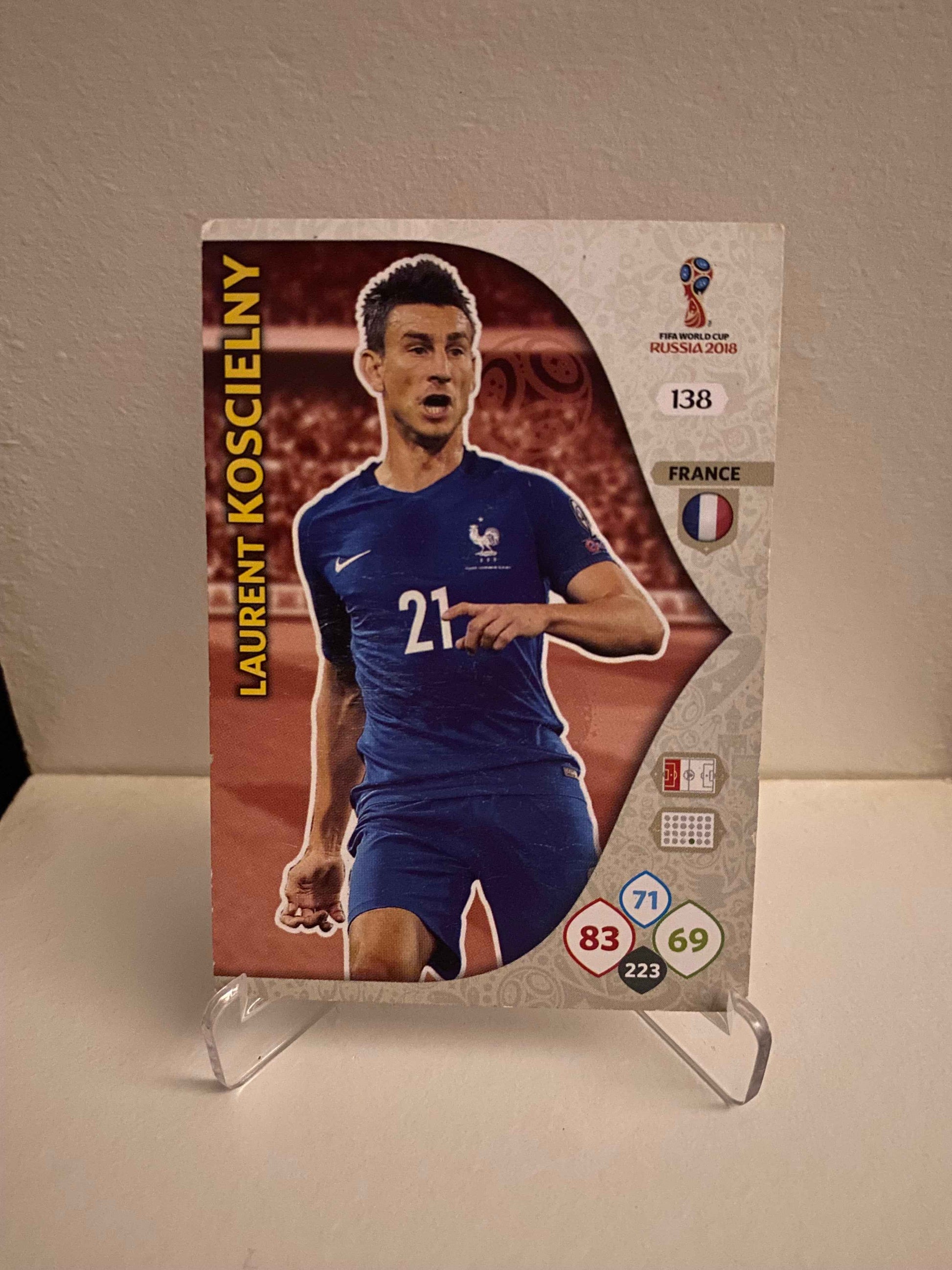 Fodbold kort Panini Adrenalyn XL World Cup 2018 - Frankrig Laurent Koscielny - Pokedexet