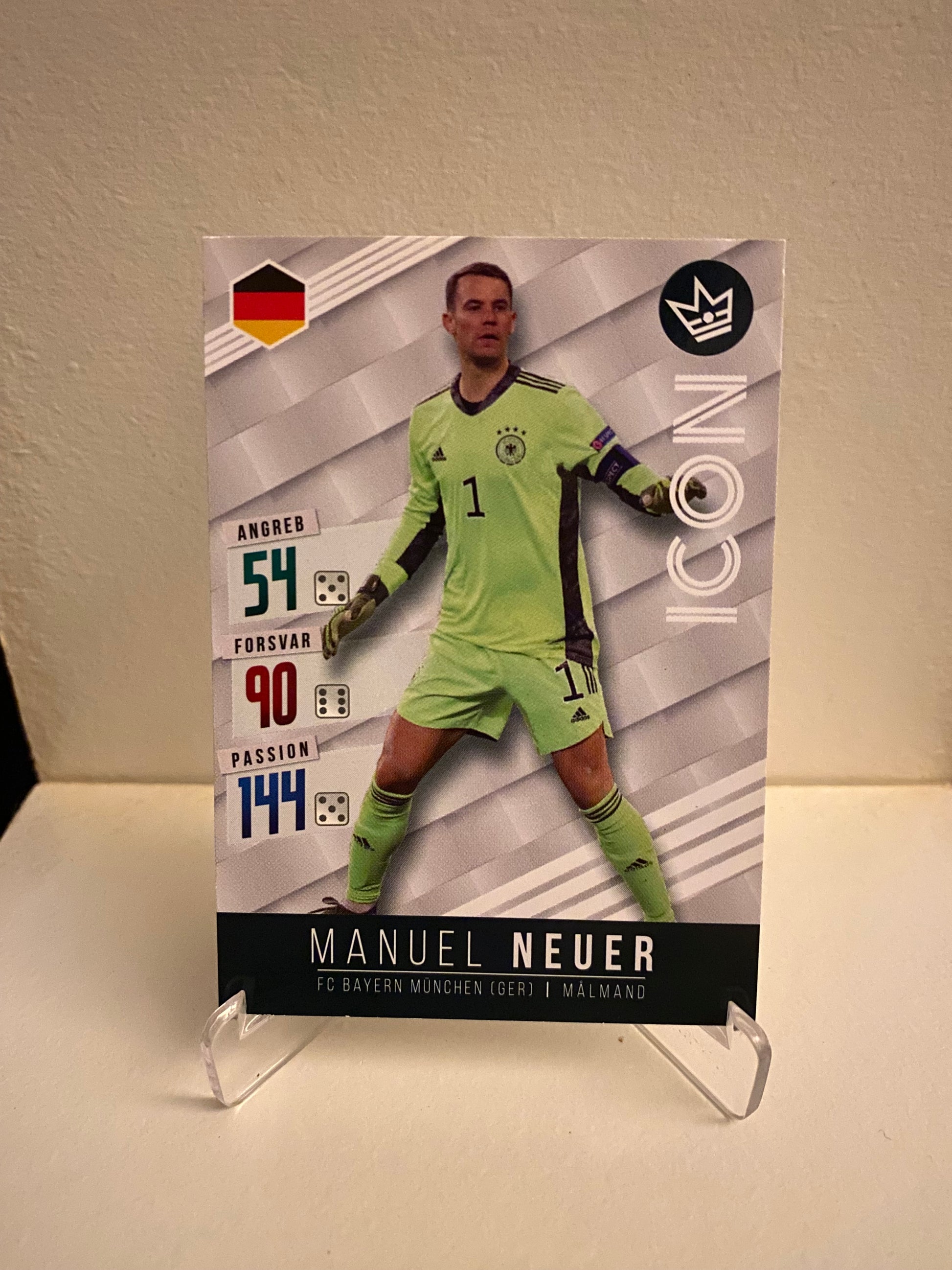 Fodbold kort Panini Family EURO 2020 - Tyskland Manuel Neuer - Pokedexet