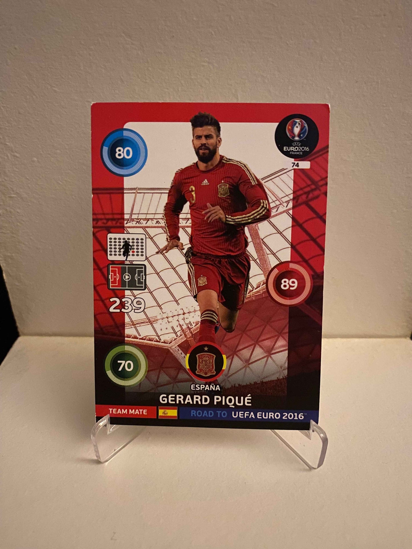 Fodbold kort Panini Road To UEFA EURO 2016 - Spanien Gerard Pique - Pokedexet
