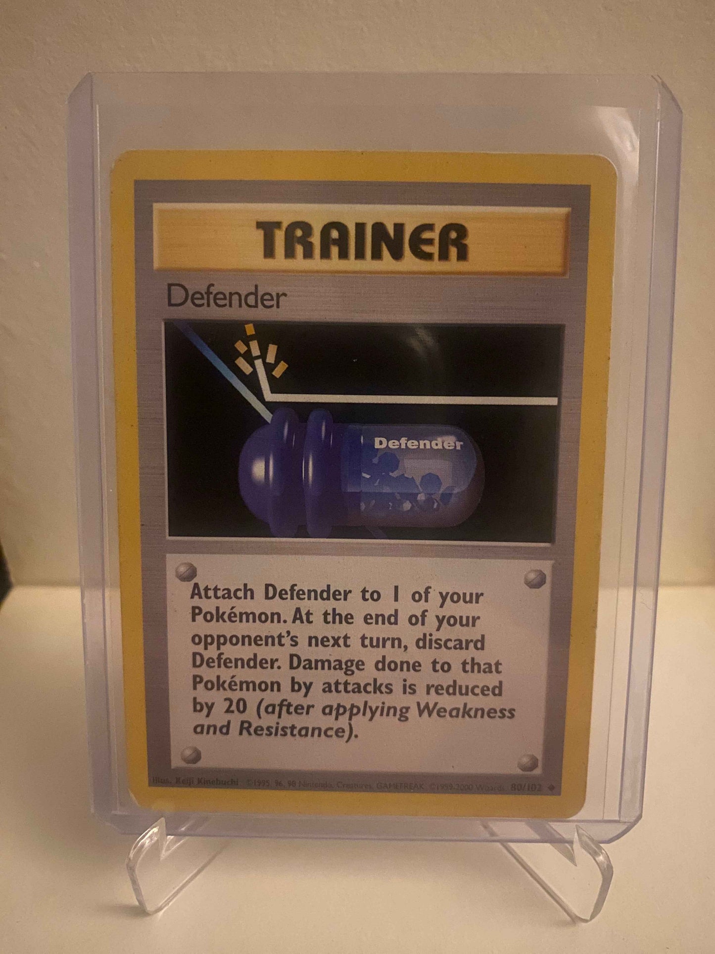 Pokemon kort Base Set - Defender (80/102) - Pokedexet