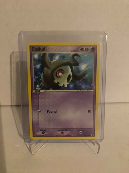 Pokemon kort EX Emerald - Duskull (46/106) - Pokedexet