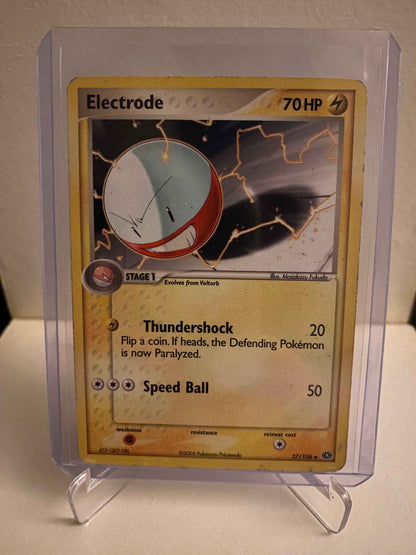 Pokemon kort EX Emerald - Electrode (27/106) - Pokedexet