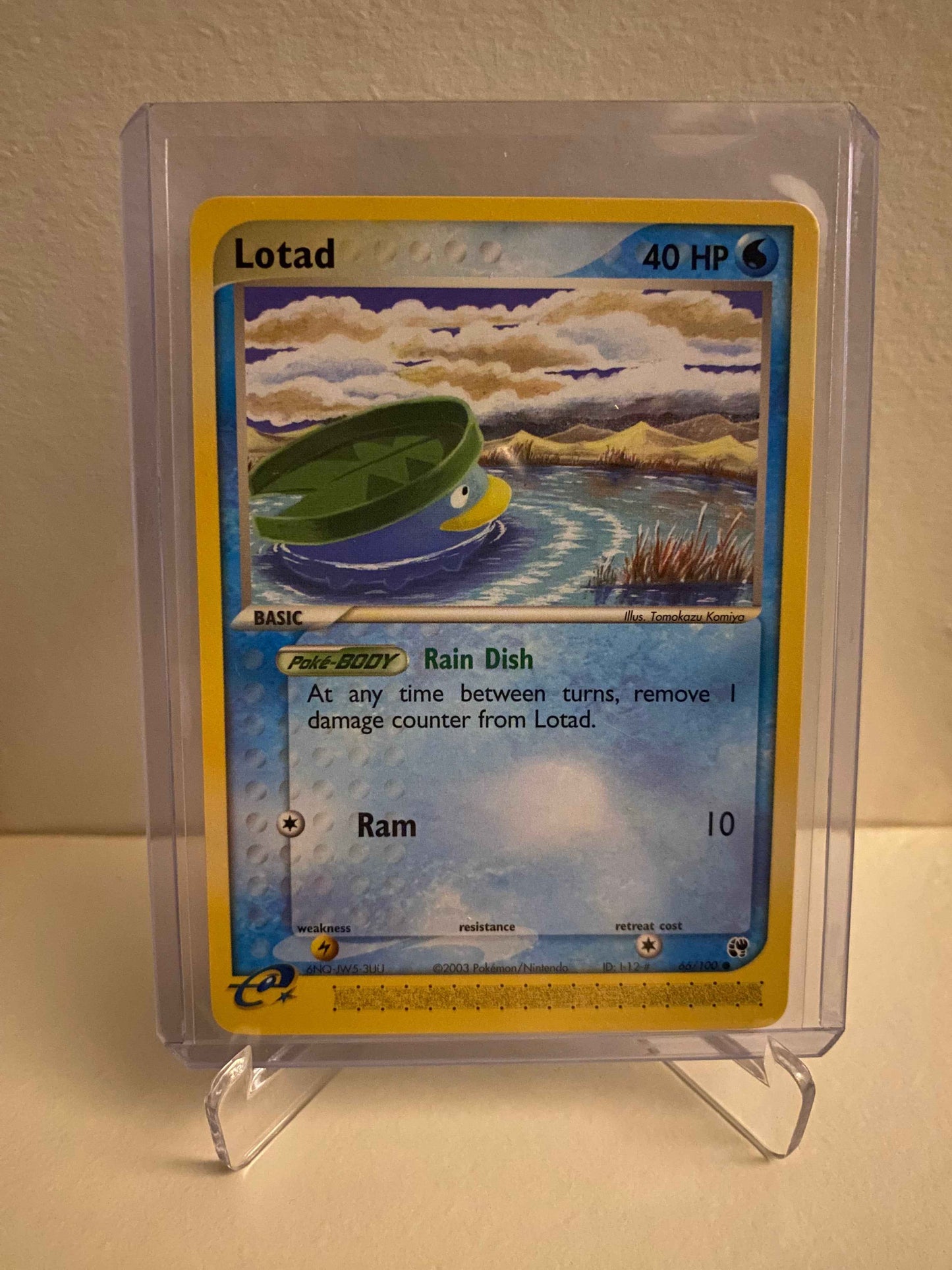 Pokemon kort EX Sandstorm - Lotad (66/100) - Pokedexet